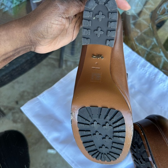 Coach platform close toed shoes - Picture 3 of 12